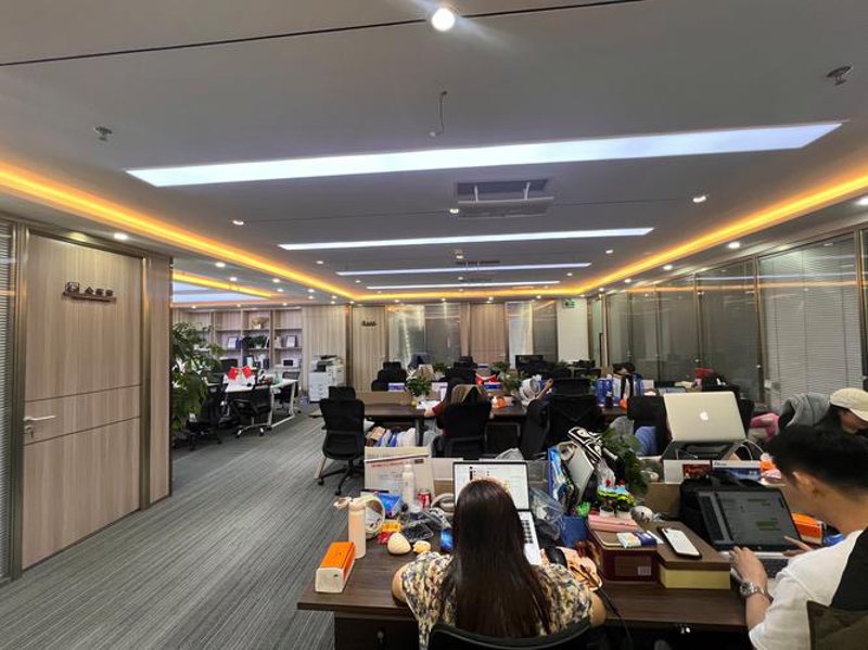 上海信息咨询业：在数据海洋中发掘价值